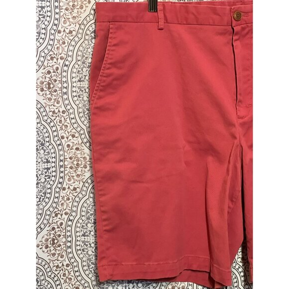 Izod Saltwater Men’s Red Stretch Shorts Size 40 Casual Preppy Coastal Summer - Picture 3 of 9
